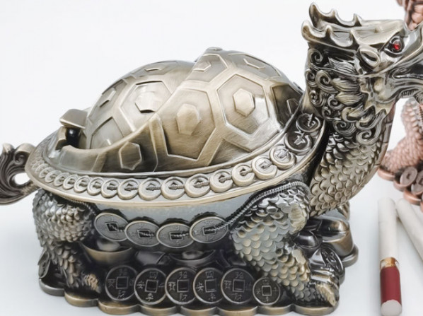 Dragon turtle ash tray